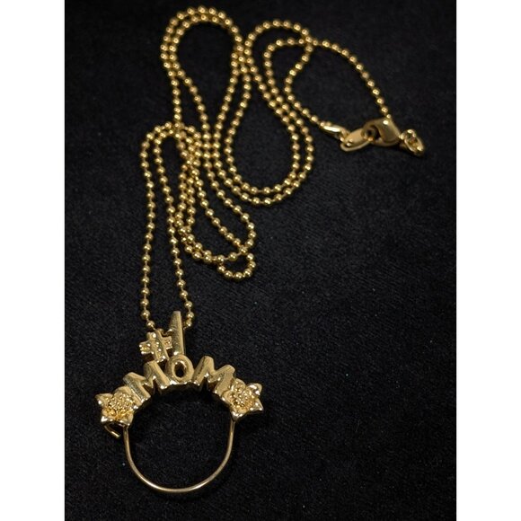 Vintage Avon #1 Mom Charm Holder Pendant Necklace Gold Tone 30 in - Picture 2 of 9